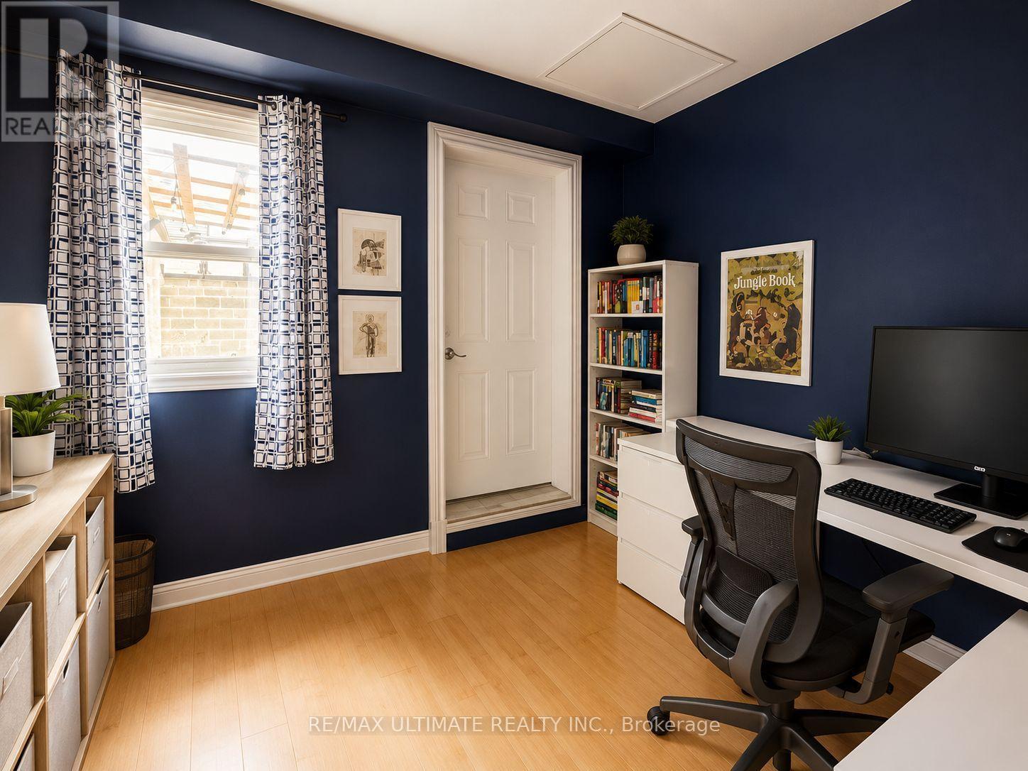 617 Gerrard Street E, Toronto, Ontario  M4M 1Y2 - Photo 12 - E13638510
