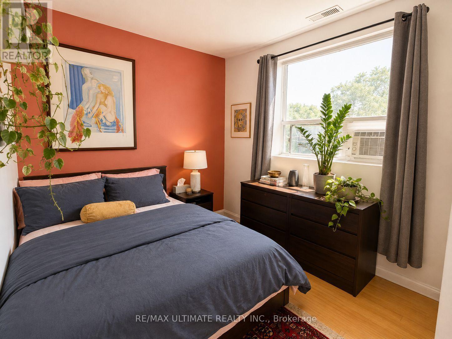 617 Gerrard Street E, Toronto, Ontario  M4M 1Y2 - Photo 14 - E13638510