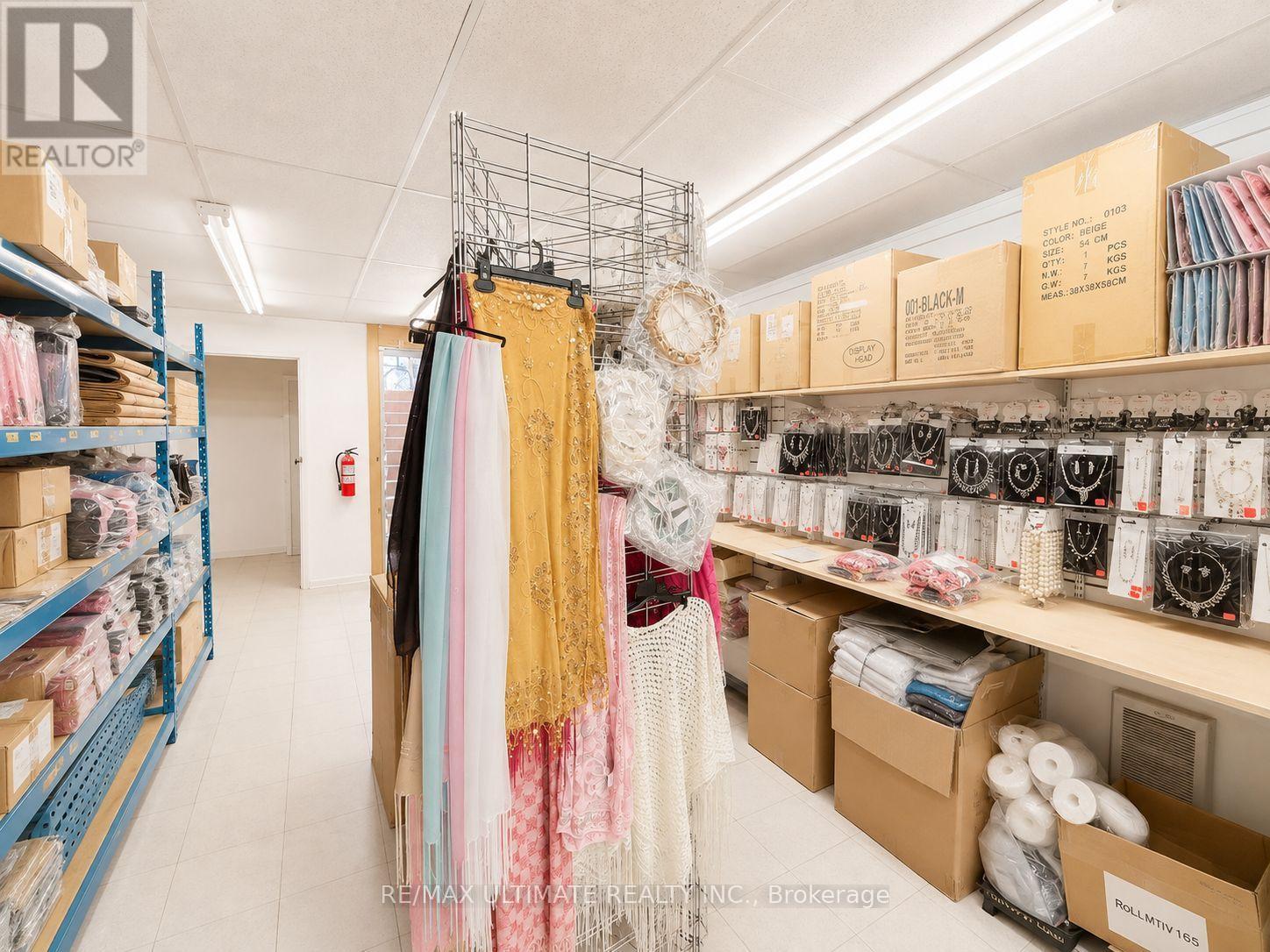 617 Gerrard Street E, Toronto, Ontario  M4M 1Y2 - Photo 8 - E13638510
