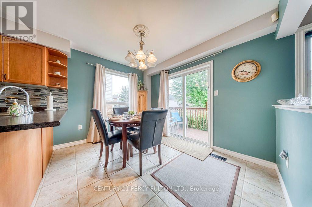 589 Blackwood Boulevard, Oshawa, Ontario  L1K 2N4 - Photo 14 - E13638578