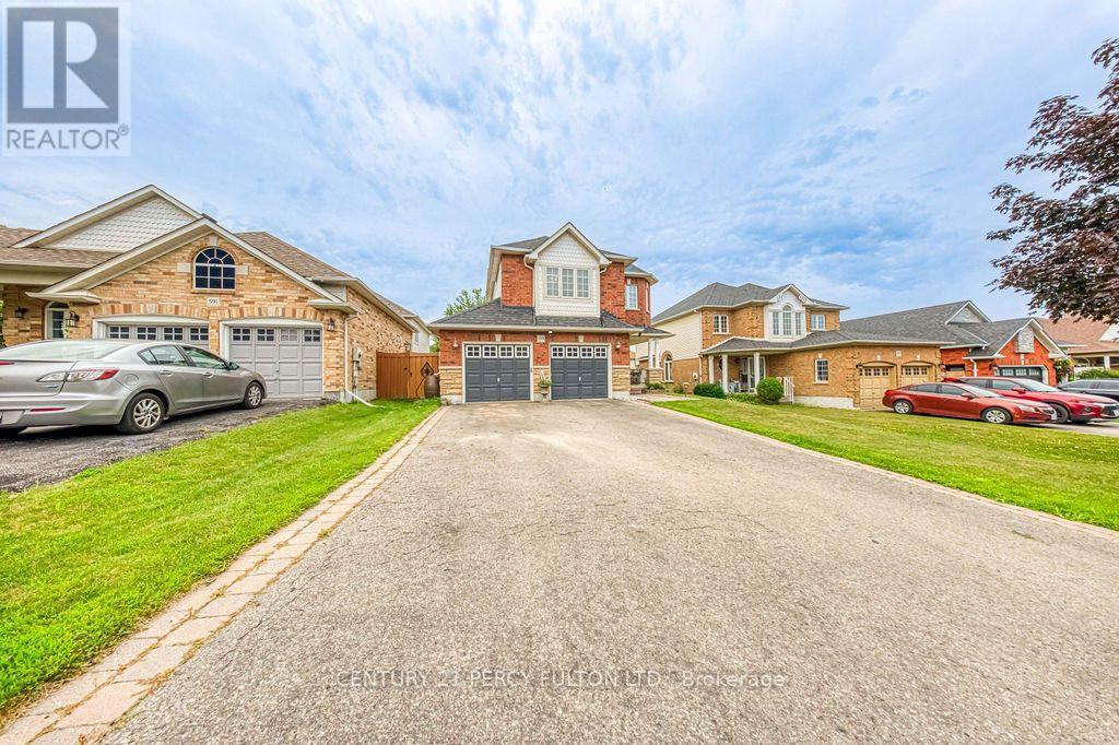 589 Blackwood Boulevard, Oshawa, Ontario  L1K 2N4 - Photo 2 - E13638578