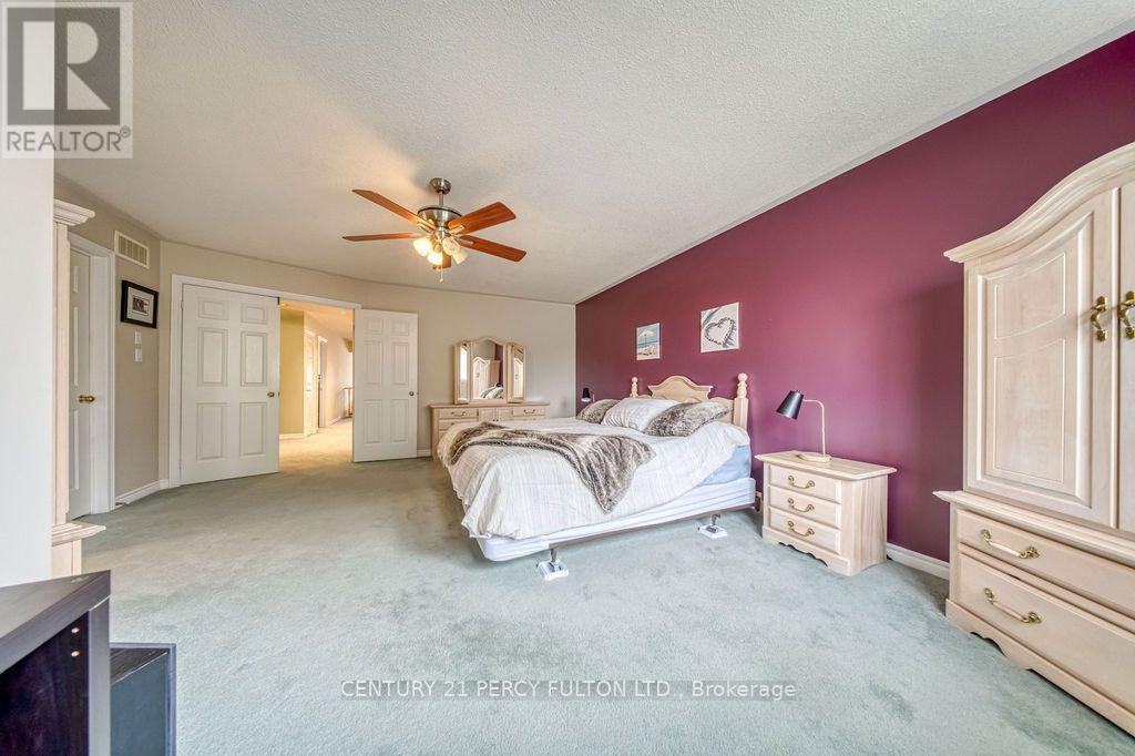 589 Blackwood Boulevard, Oshawa, Ontario  L1K 2N4 - Photo 23 - E13638578
