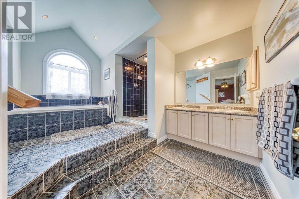 589 Blackwood Boulevard, Oshawa, Ontario  L1K 2N4 - Photo 24 - E13638578