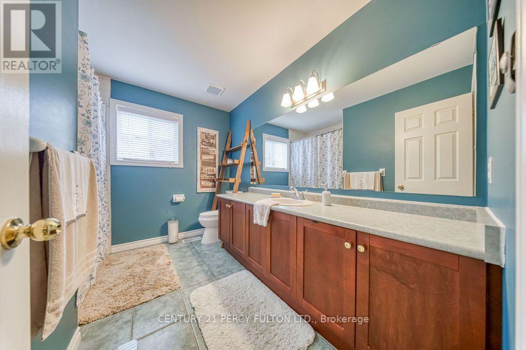 589 Blackwood Boulevard, Oshawa, Ontario  L1K 2N4 - Photo 28 - E13638578