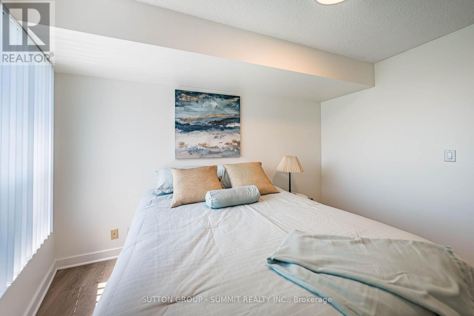 2605 - 38 Lee Centre Drive, Toronto, Ontario  M1H 3J7 - Photo 15 - E13638608