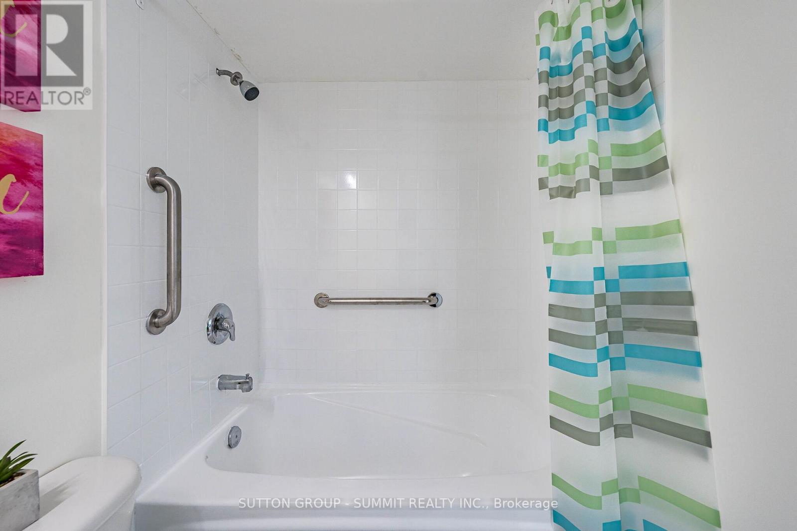 2605 - 38 Lee Centre Drive, Toronto, Ontario  M1H 3J7 - Photo 21 - E13638608