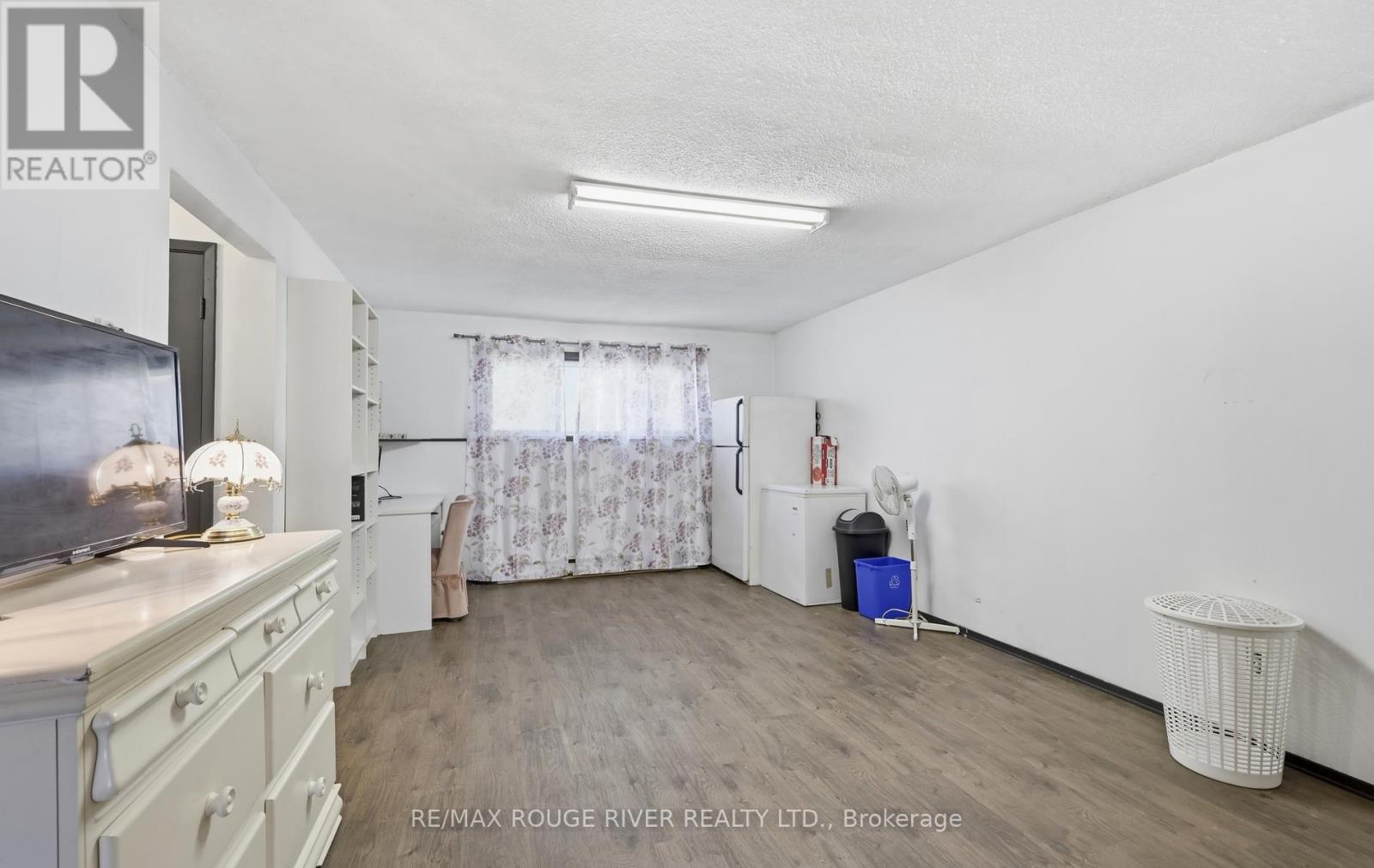 923 Glen Street, Oshawa, Ontario  L1J 3T9 - Photo 18 - E13638656