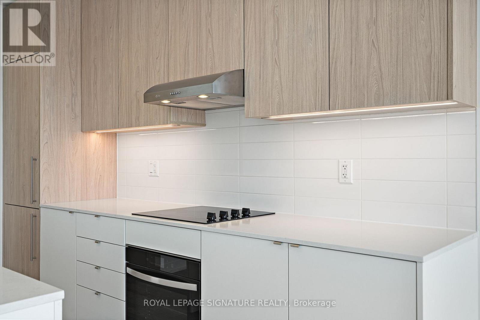 301 - 67 Saigon Drive, Richmond Hill, Ontario  L4S 0P4 - Photo 6 - N13638524