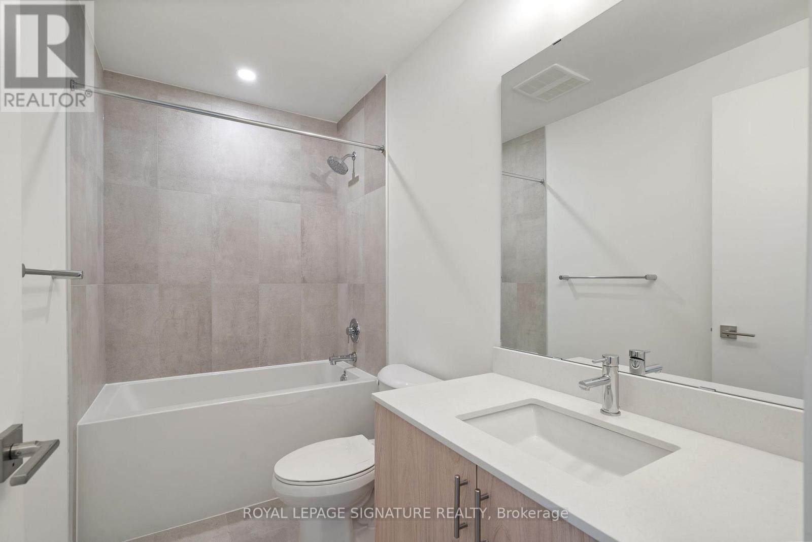 301 - 67 Saigon Drive, Richmond Hill, Ontario  L4S 0P4 - Photo 9 - N13638576