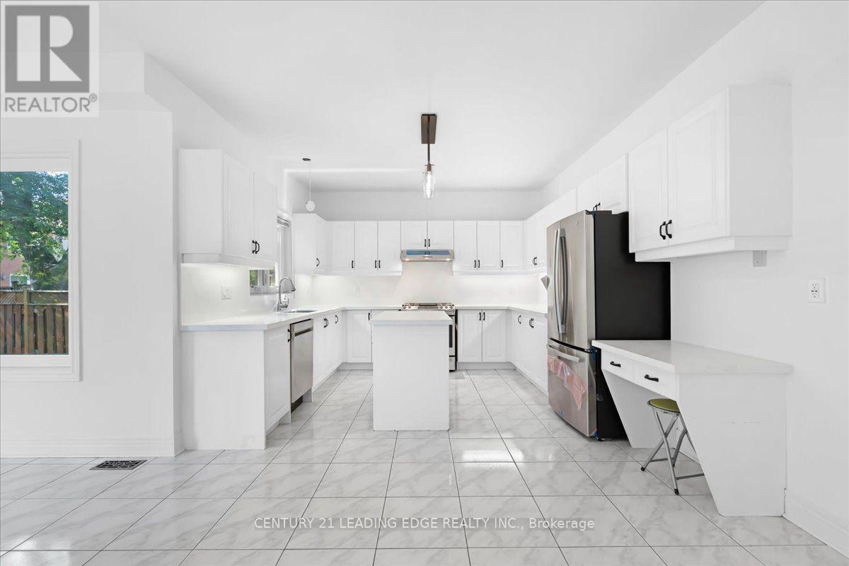 22 Fern Avenue, Richmond Hill, Ontario  L4B 3R6 - Photo 16 - N13638596
