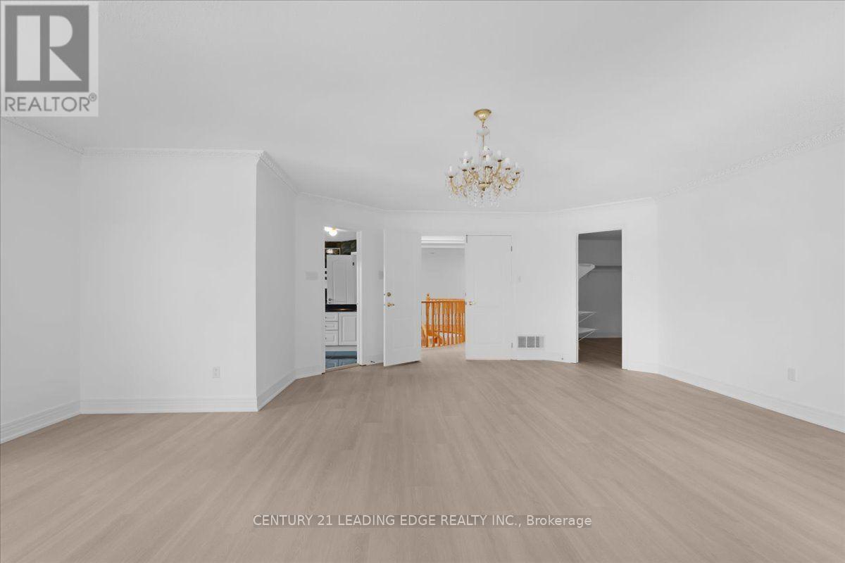 22 Fern Avenue, Richmond Hill, Ontario  L4B 3R6 - Photo 23 - N13638596