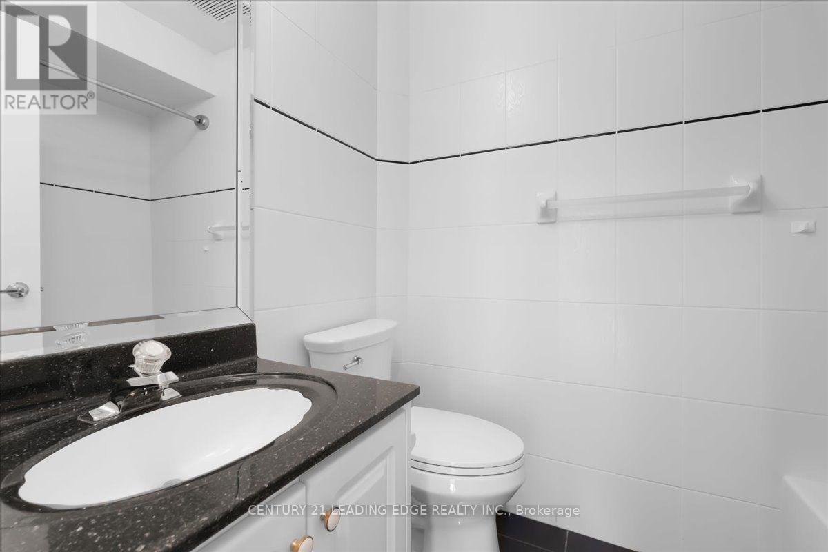 22 Fern Avenue, Richmond Hill, Ontario  L4B 3R6 - Photo 31 - N13638596