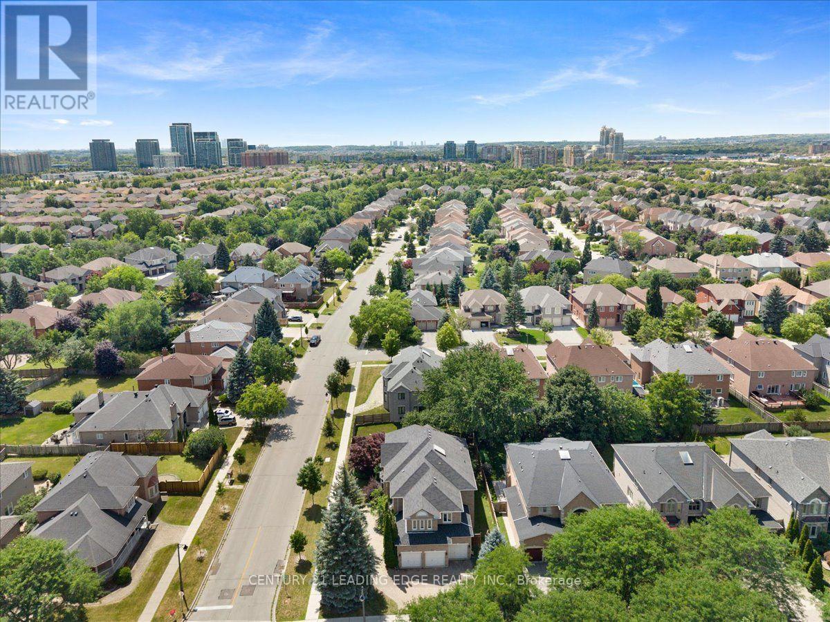 22 Fern Avenue, Richmond Hill, Ontario  L4B 3R6 - Photo 43 - N13638596