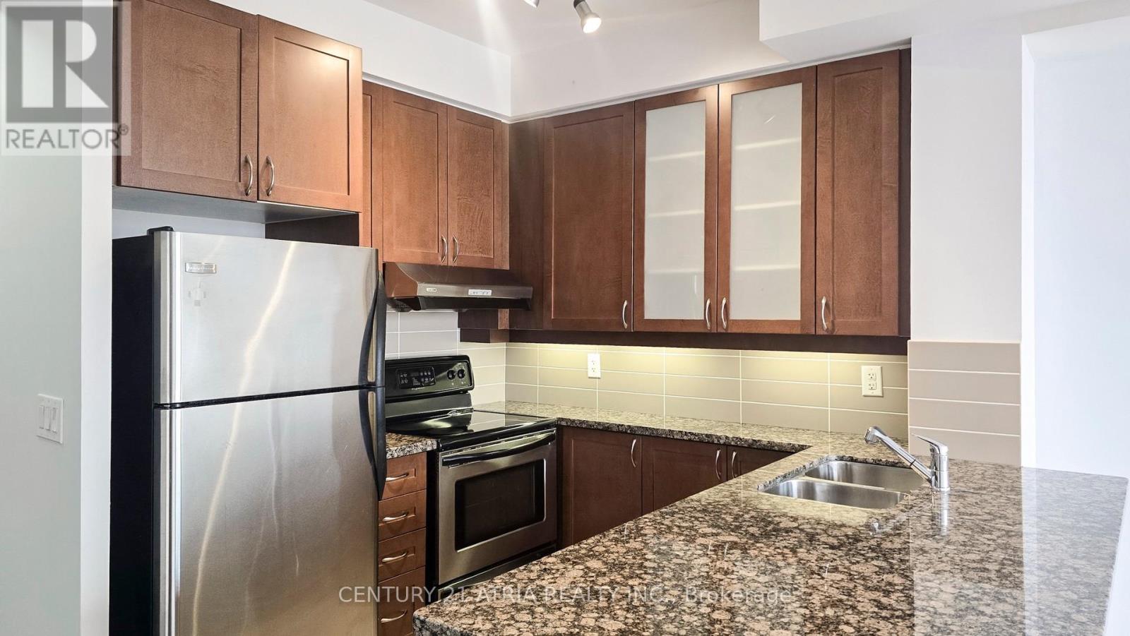 311d - 57 Upper Duke Crescent, Markham, Ontario  L6G 0B0 - Photo 18 - N13638728