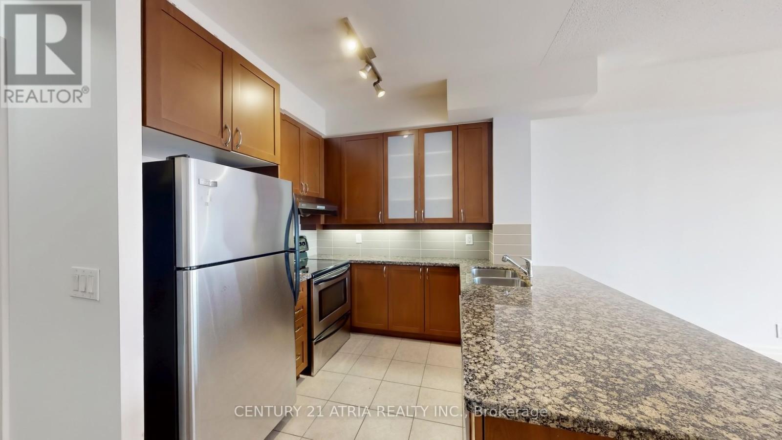 311d - 57 Upper Duke Crescent, Markham, Ontario  L6G 0B0 - Photo 20 - N13638728