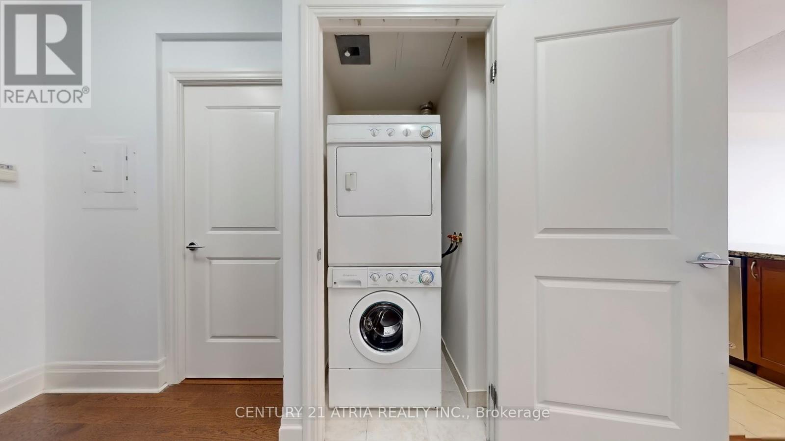 311d - 57 Upper Duke Crescent, Markham, Ontario  L6G 0B0 - Photo 34 - N13638728