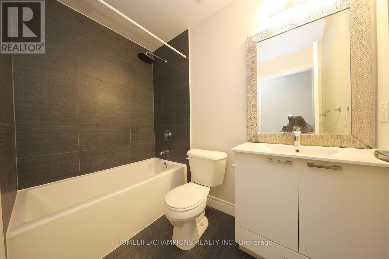 112 - 2150 Lawrence Avenue, Toronto, Ontario  M1R 3A7 - Photo 15 - E13638140