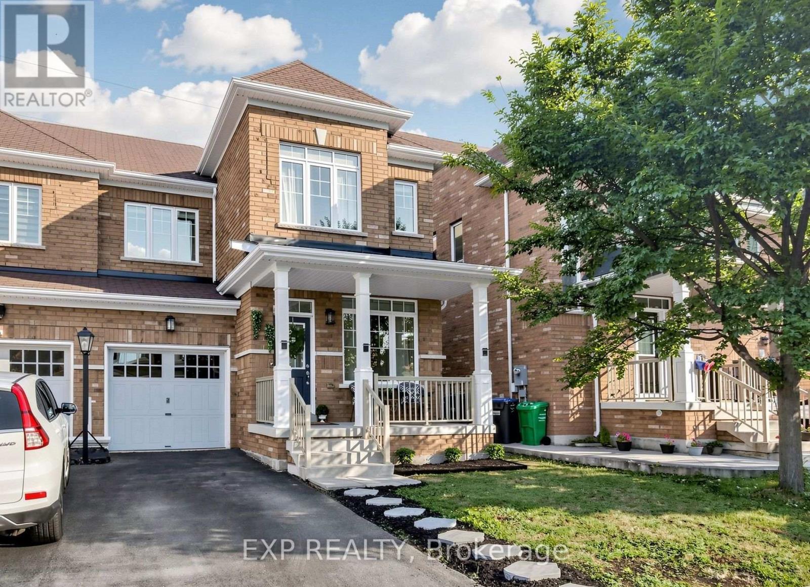 10 BORRELLI DRIVE, Brampton, Ontario