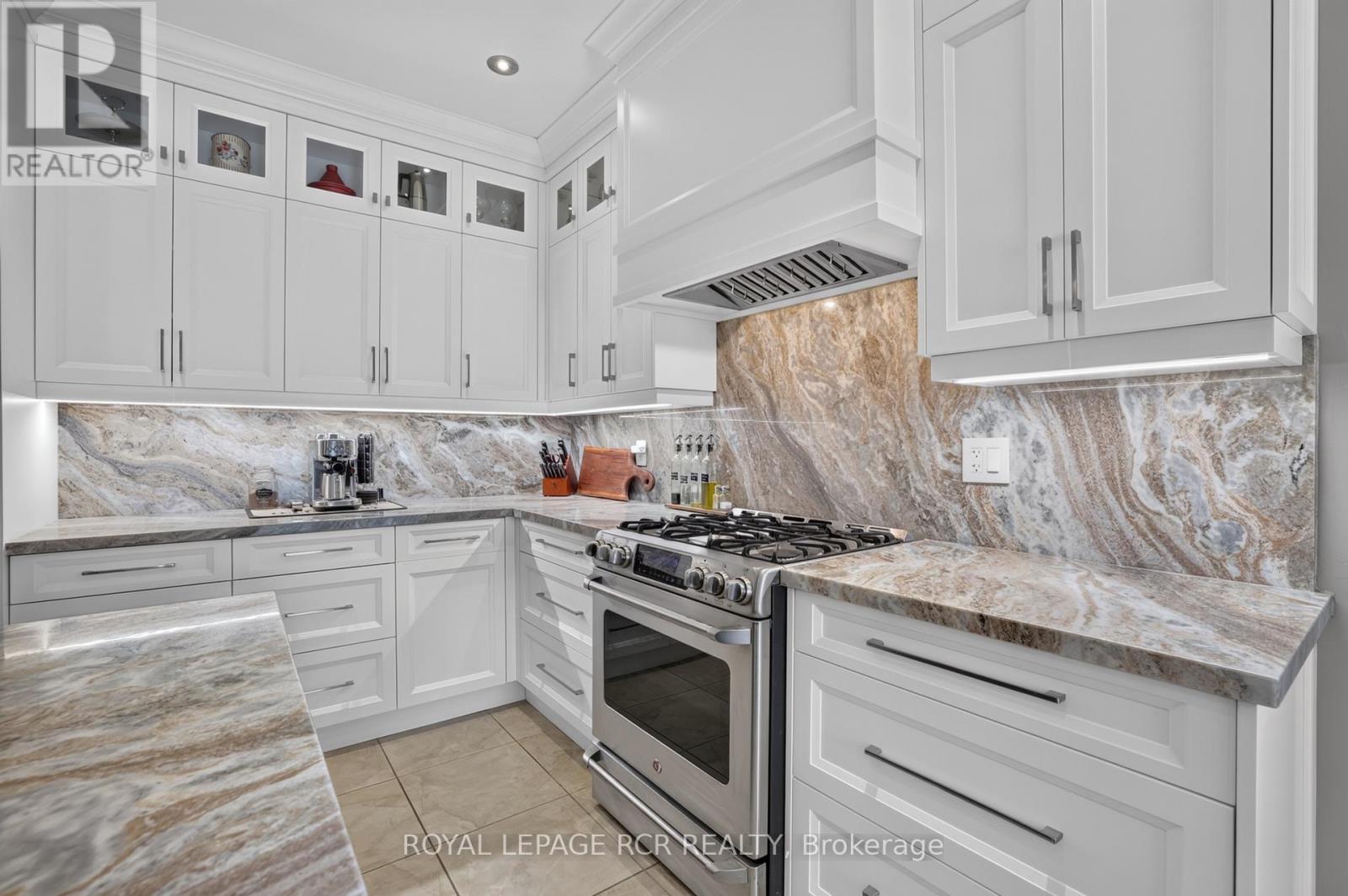 30 Borland Crescent, Caledon, Ontario  L7C 3M4 - Photo 10 - W13638756