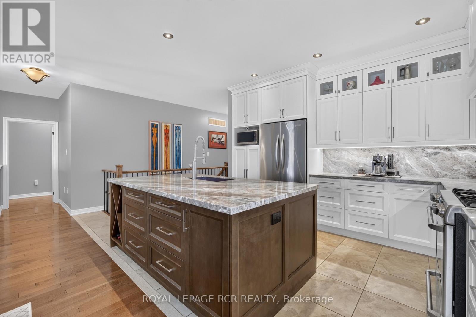 30 Borland Crescent, Caledon, Ontario  L7C 3M4 - Photo 11 - W13638756