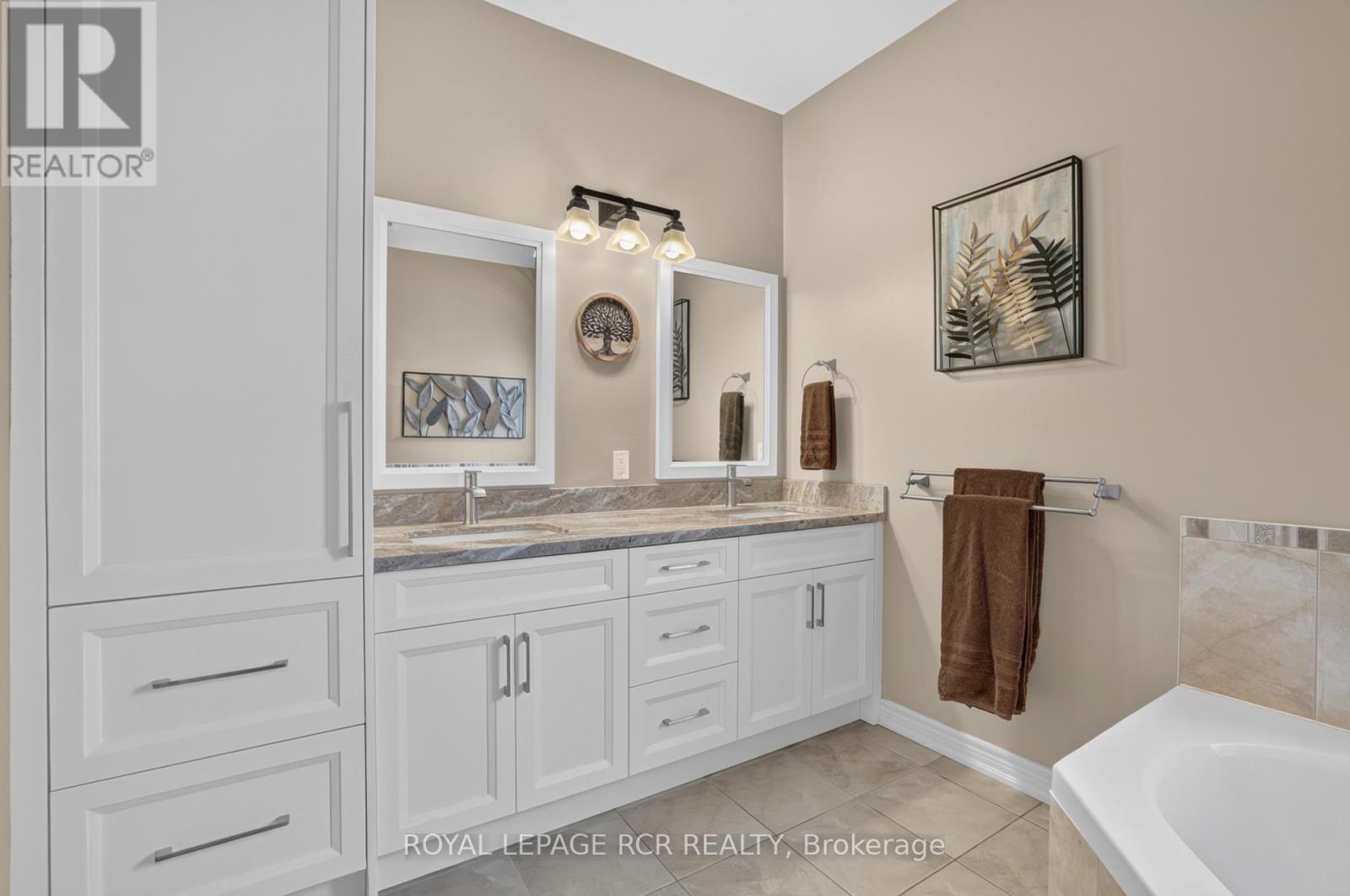 30 Borland Crescent, Caledon, Ontario  L7C 3M4 - Photo 22 - W13638756