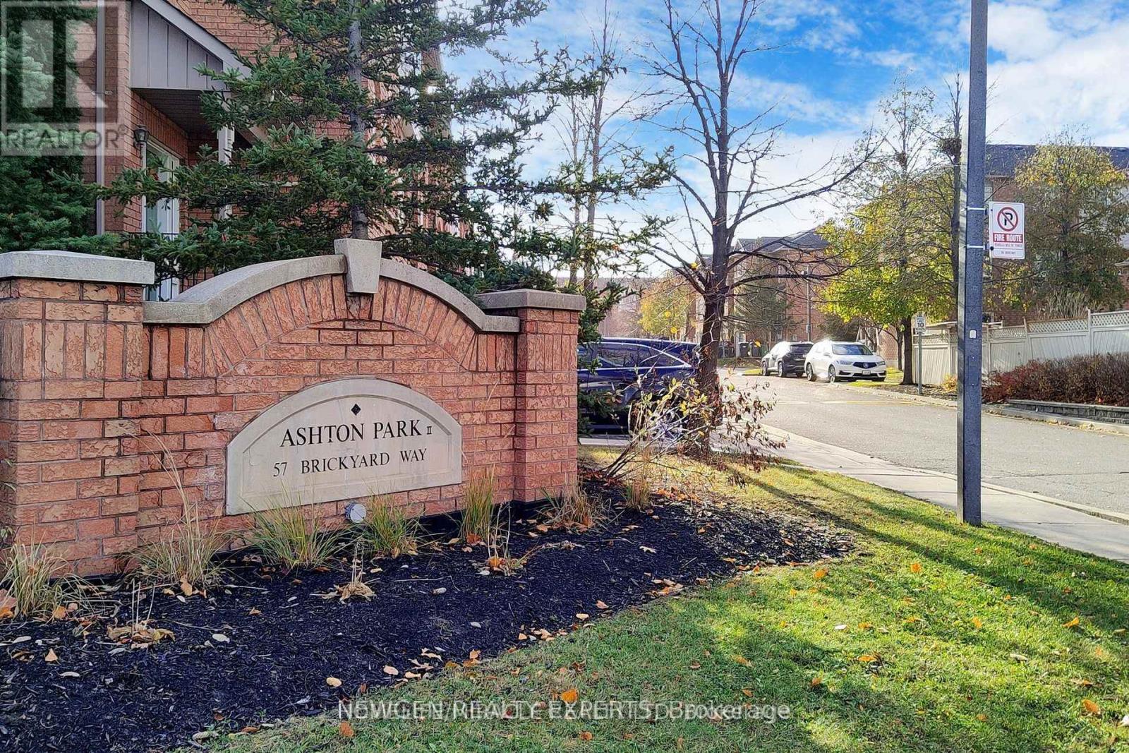 108 - 57 Brickyard Way, Brampton, Ontario  L6V 4M3 - Photo 2 - W13638802