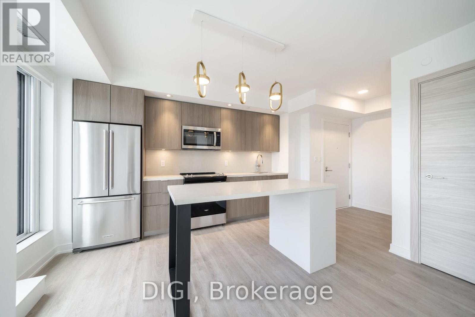 E613 - 485 Perth Avenue, Toronto, Ontario  M6N 0B9 - Photo 3 - W13638820