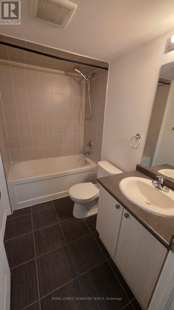 120 - 11 Applewood Lane, Toronto, Ontario  M9C 0C1 - Photo 10 - W13638824
