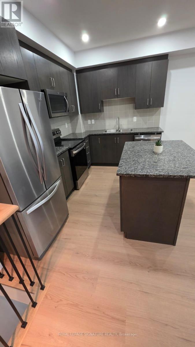 120 - 11 Applewood Lane, Toronto, Ontario  M9C 0C1 - Photo 8 - W13638824