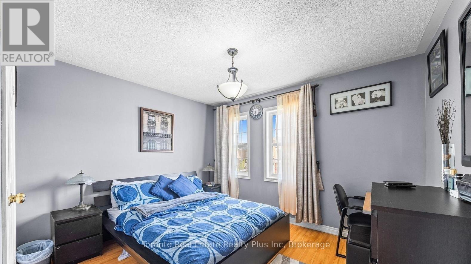 17 Calderstone Road, Brampton, Ontario  L6P 2A4 - Photo 6 - W13638834