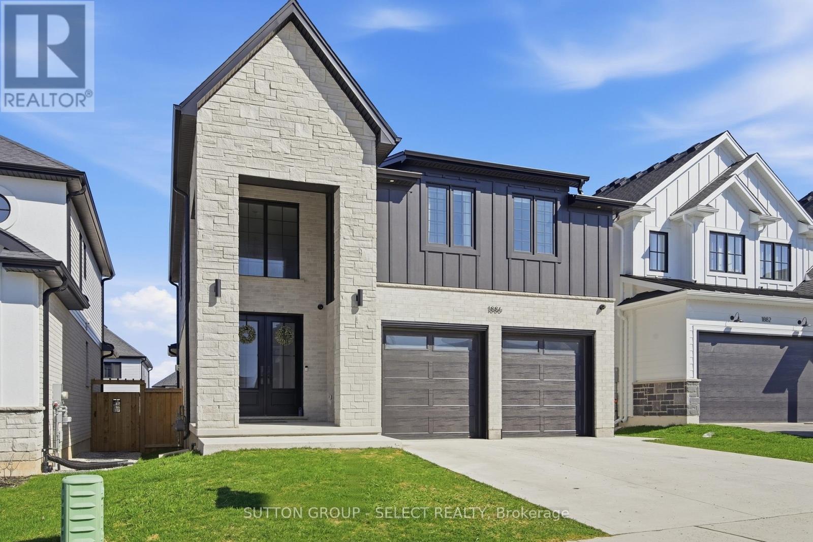 1886 FOUNTAIN GRASS DRIVE, London South, Ontario