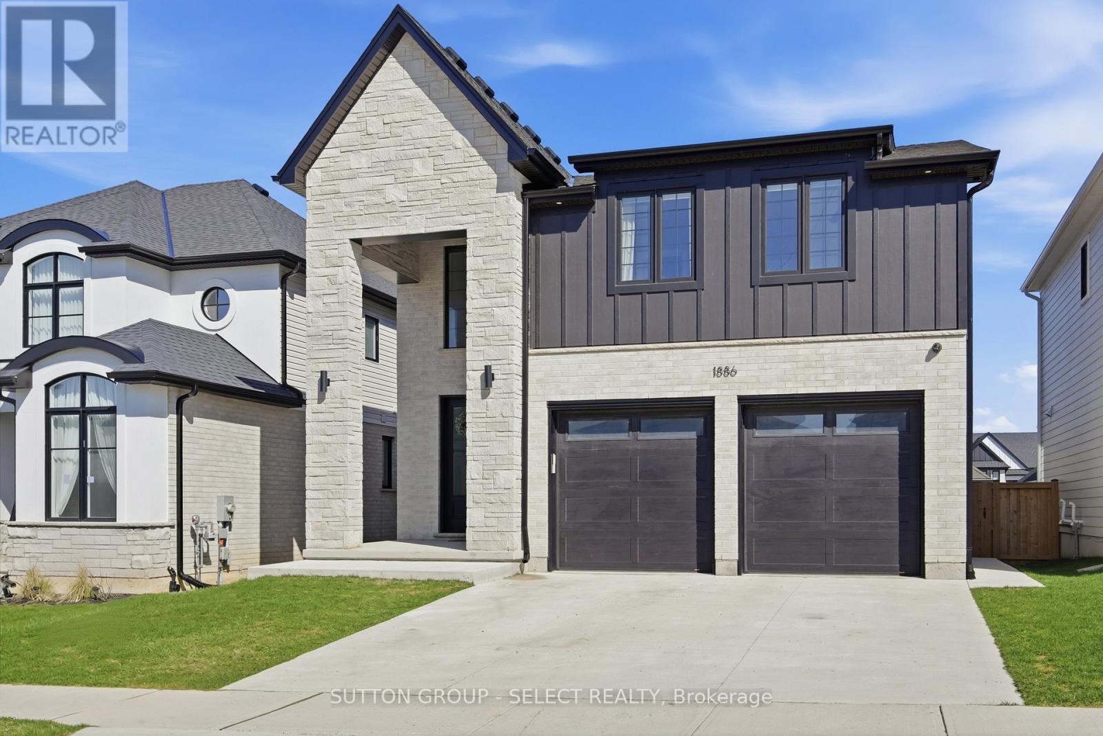 1886 Fountain Grass Drive, London South, Ontario  N6K 0K7 - Photo 3 - X13638548