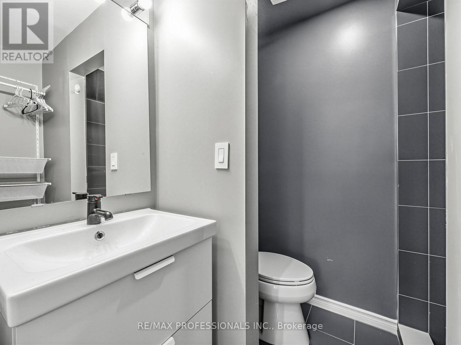 76 Macdonald Street, Toronto, Ontario  M8V 1Y4 - Photo 9 - W13514400