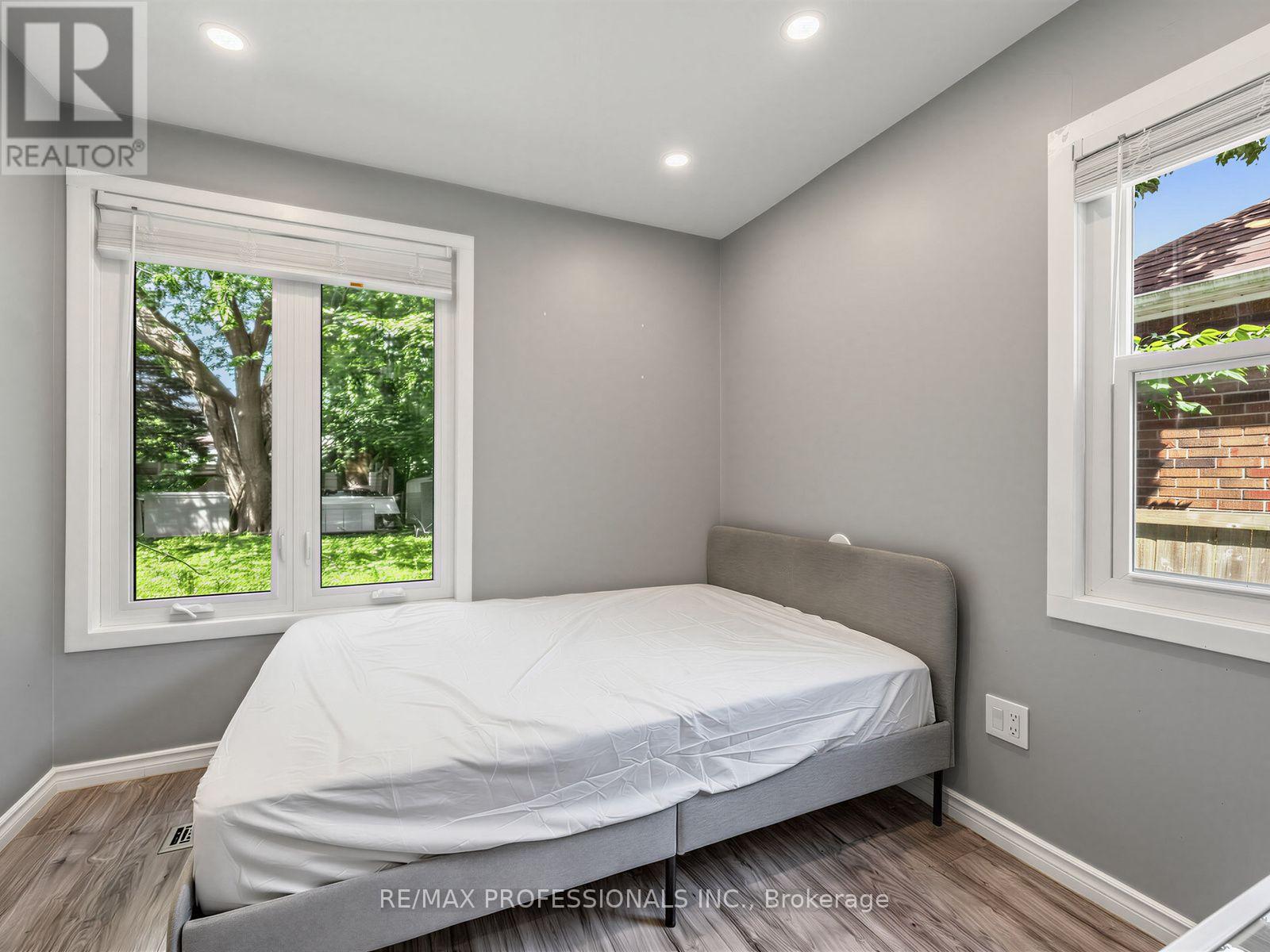 76 Macdonald Street, Toronto, Ontario  M8V 1Y4 - Photo 13 - W13514400