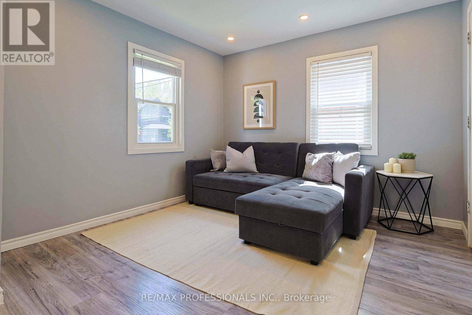 76 Macdonald Street, Toronto, Ontario  M8V 1Y4 - Photo 8 - W13514400