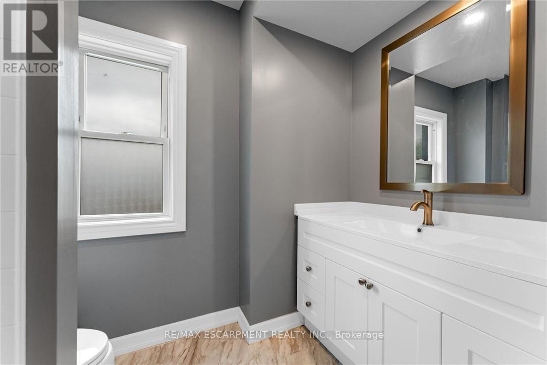 112 Oakland Avenue, Welland, Ontario  L3C 2C1 - Photo 14 - X13638674
