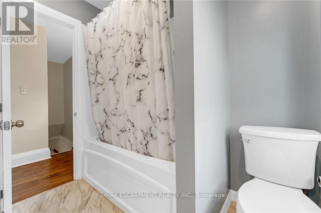 112 Oakland Avenue, Welland, Ontario  L3C 2C1 - Photo 15 - X13638674