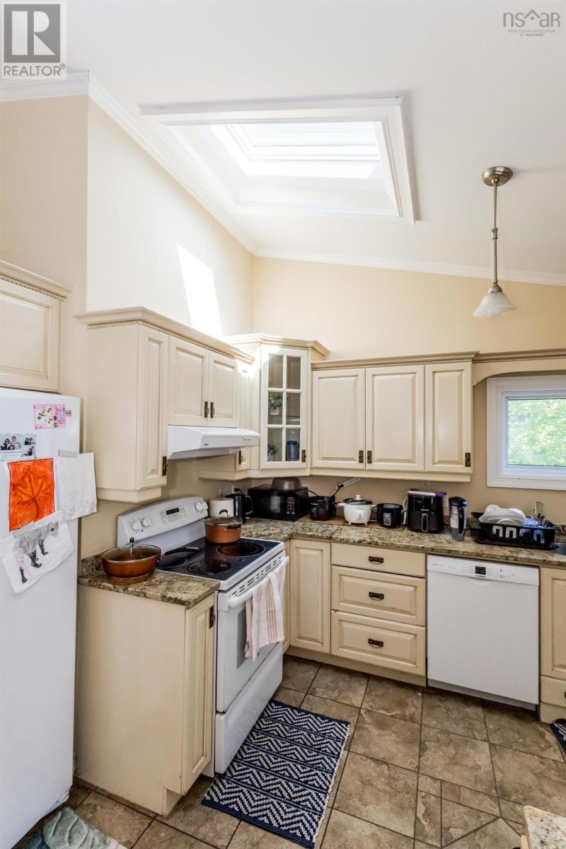 31 Grandview Drive, Wolfville, Nova Scotia  B4P 1W8 - Photo 6 - 202616841