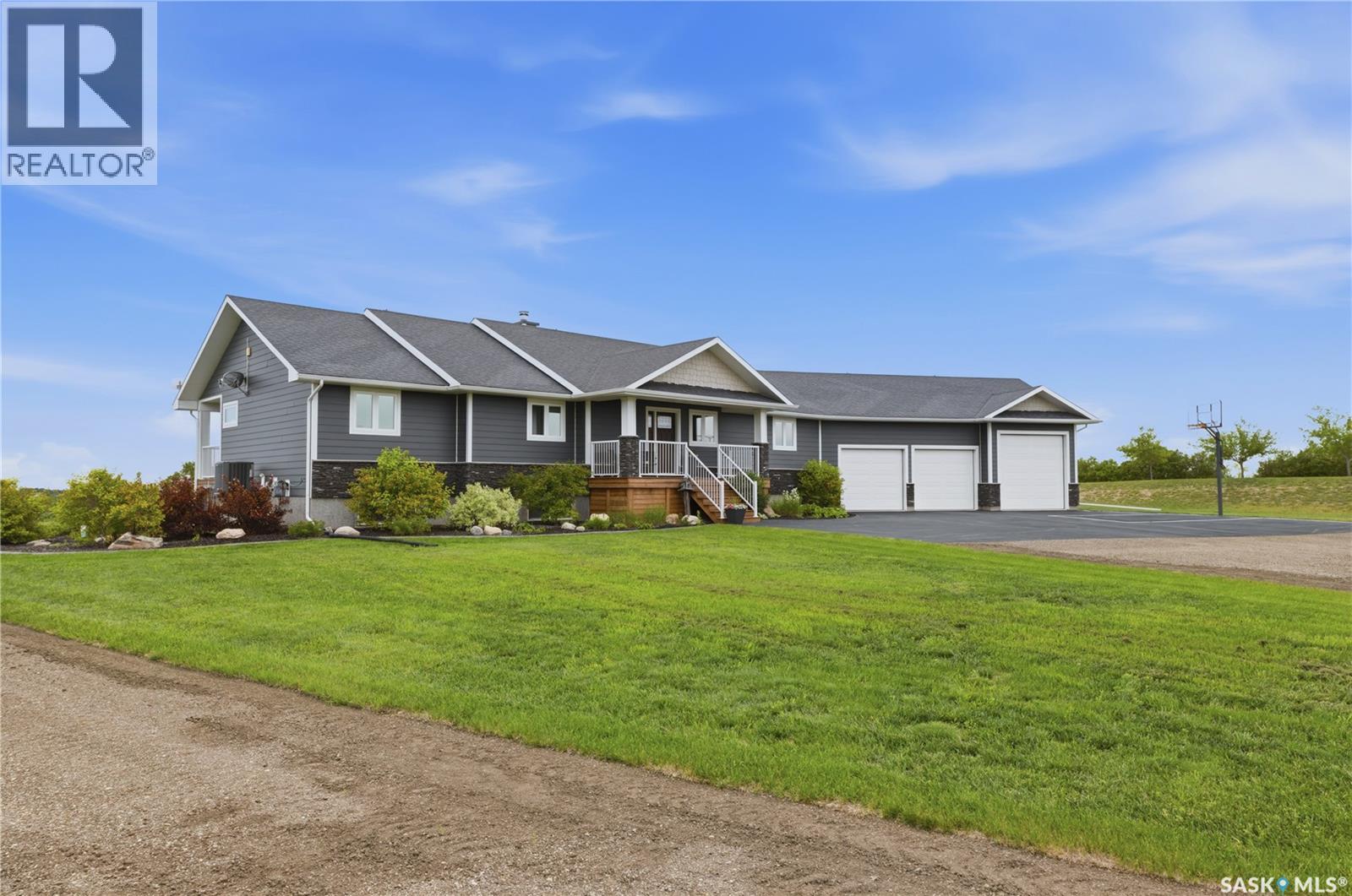 12 Valley Ridge Road, Last Mountain Lake, Saskatchewan  S0G 0W0 - Photo 3 - SK044311