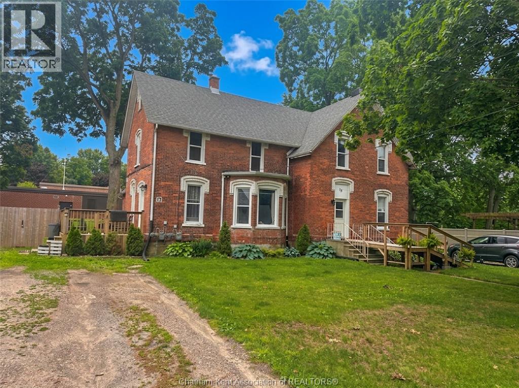 15-17 Jane Street, Ridgetown, Ontario  N0P 2C0 - Photo 2 - 26015319