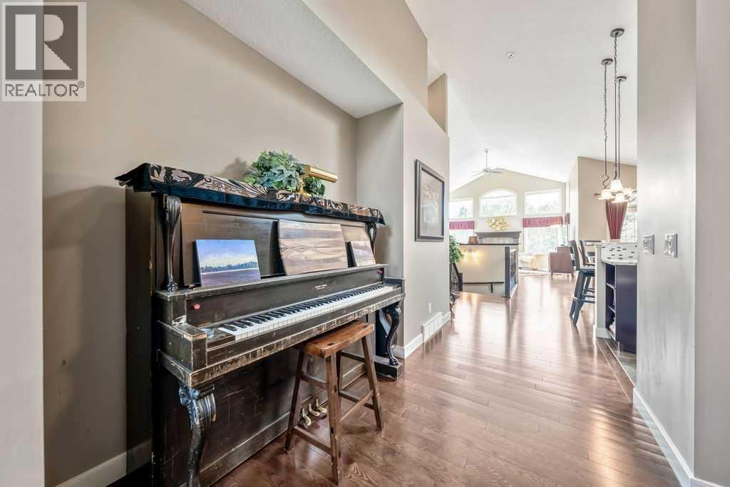 259 Willow Ridge Manor, Diamond Valley, Alberta  T0L 0H0 - Photo 5 - A2332471