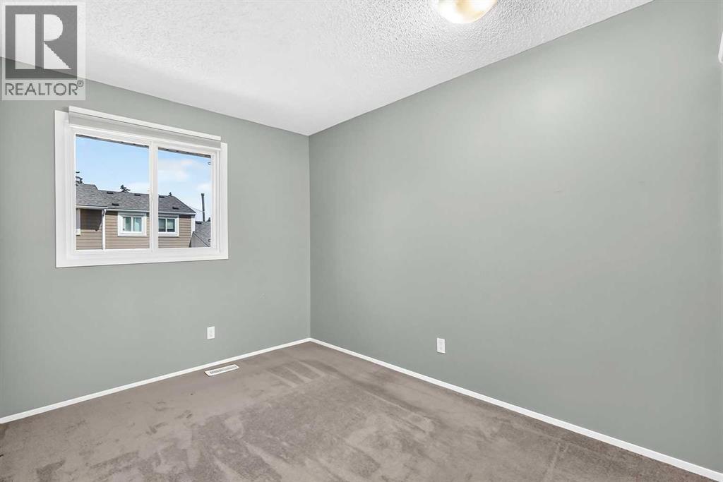 383 Georgian Villas Ne, Calgary, Alberta  T2A 7E1 - Photo 19 - A2333692