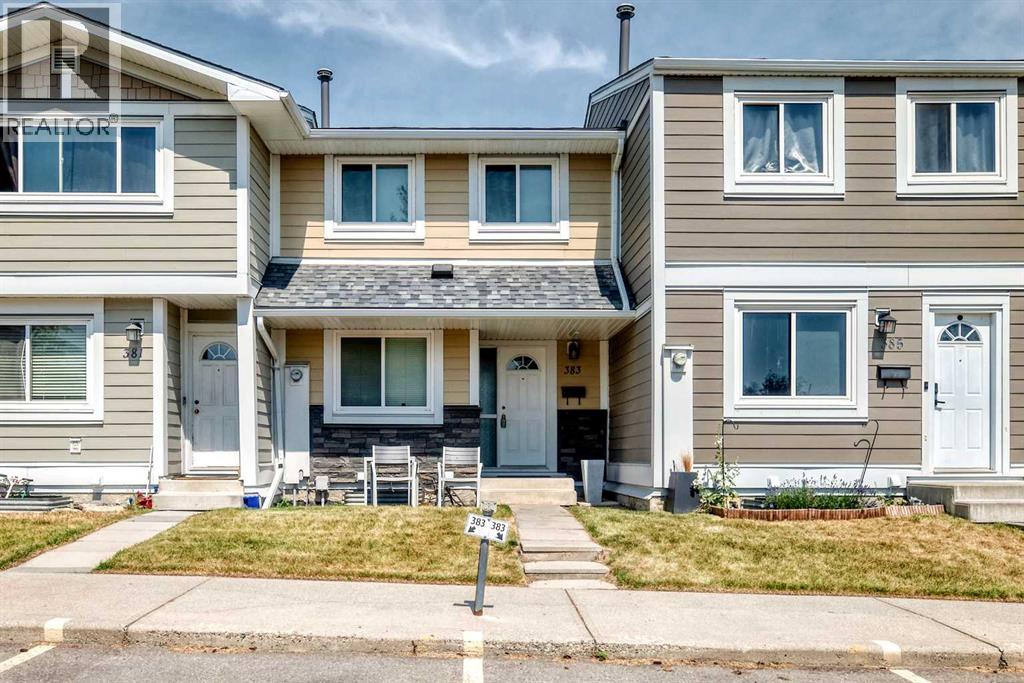 383 Georgian Villas Ne, Calgary, Alberta  T2A 7E1 - Photo 1 - A2333692