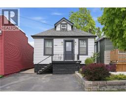 141 MCANULTY Boulevard, Hamilton, Ontario