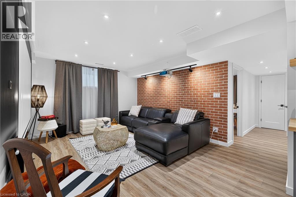 522 Woodbine Avenue, Kitchener, Ontario  N2R 1Y9 - Photo 45 - 40853130