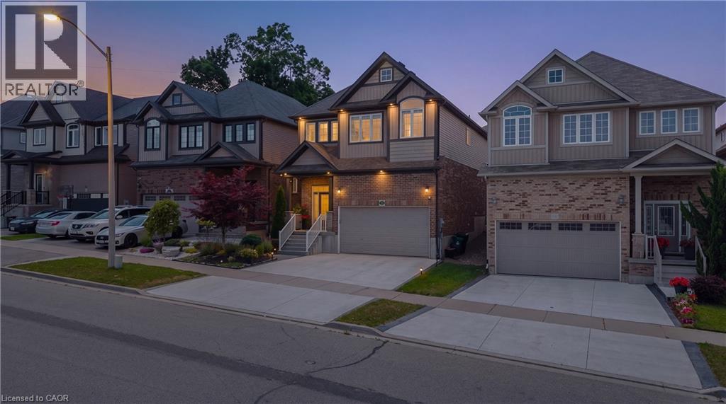 522 Woodbine Avenue, Kitchener, Ontario  N2R 1Y9 - Photo 2 - 40853130