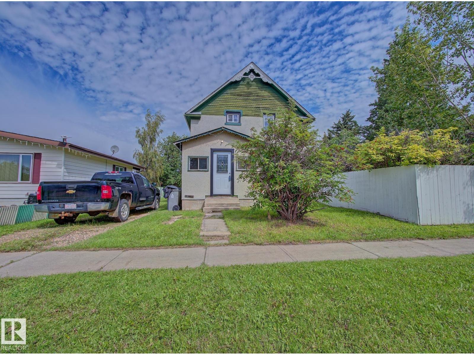 5414 52 AV, lamont, Alberta
