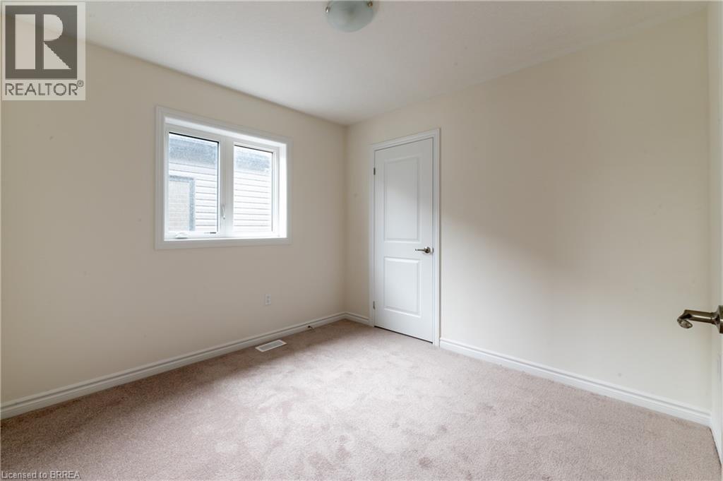 33 Dennis Avenue, Brantford, Ontario  N3V 0B9 - Photo 19 - 40853139
