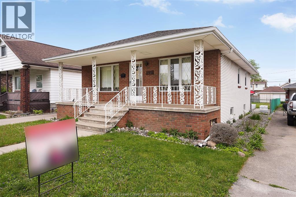 1639 Langlois Avenue, Windsor, Ontario  N8X 4M4 - Photo 4 - 26018885