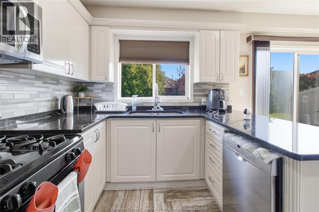 936 North Talbot Road, Windsor, Ontario  N9G 2S3 - Photo 9 - 26018845